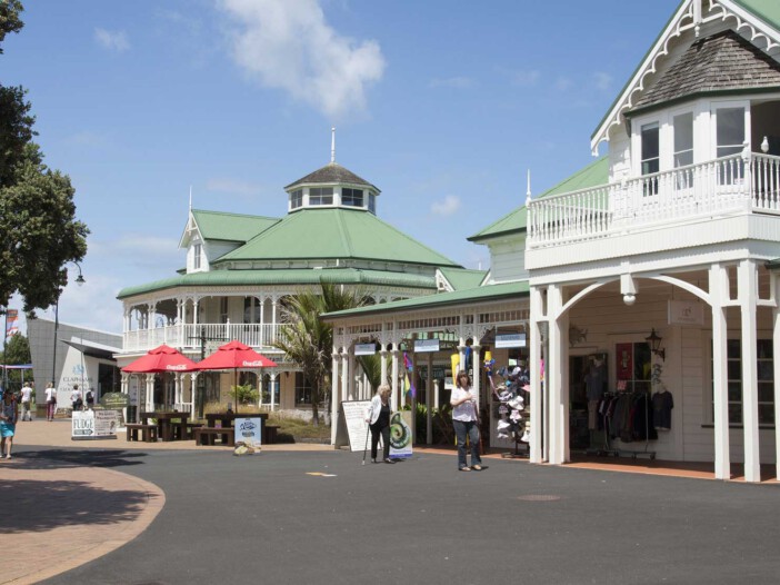 Whangarei Town Basin filled with great cafes, galleries, walkways and shops